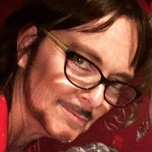EDGAR ELLEN HO
